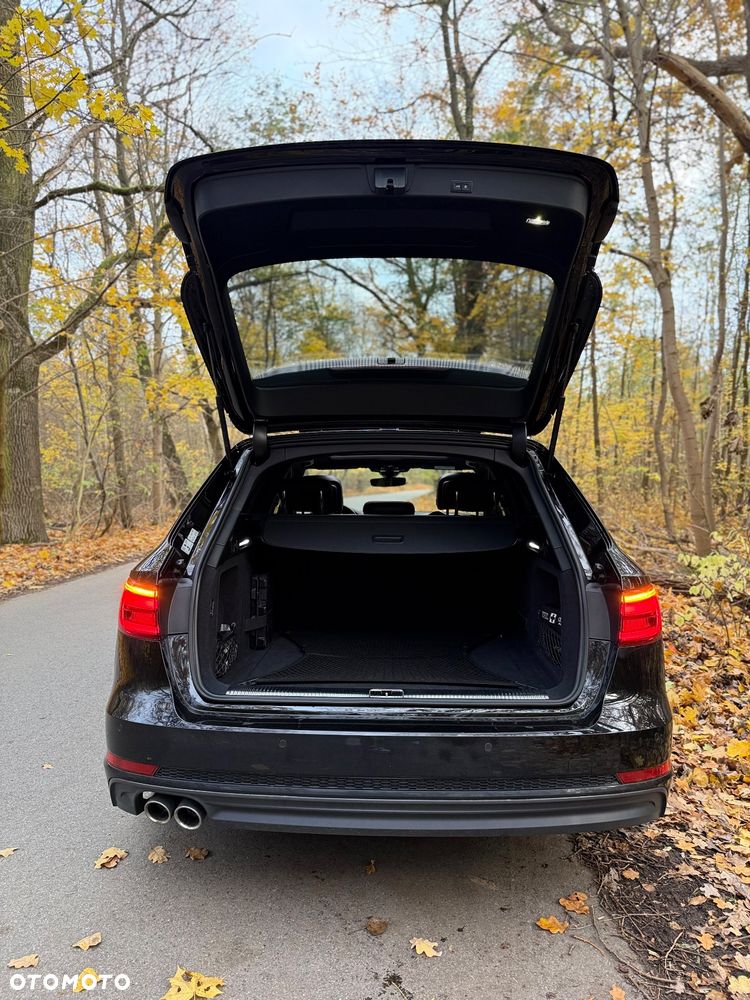 Audi A4 Avant 2.0 TDI Quattro S tronic - 15