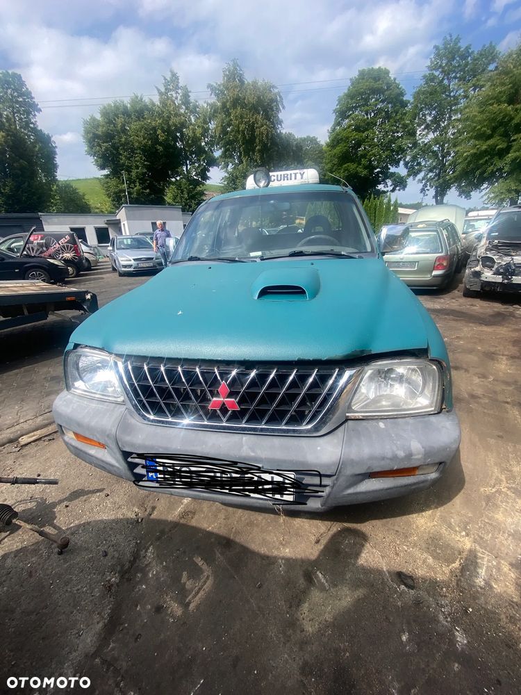 Mitsubishi L200 na części - 1