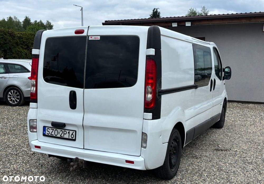 Opel Vivaro - 5