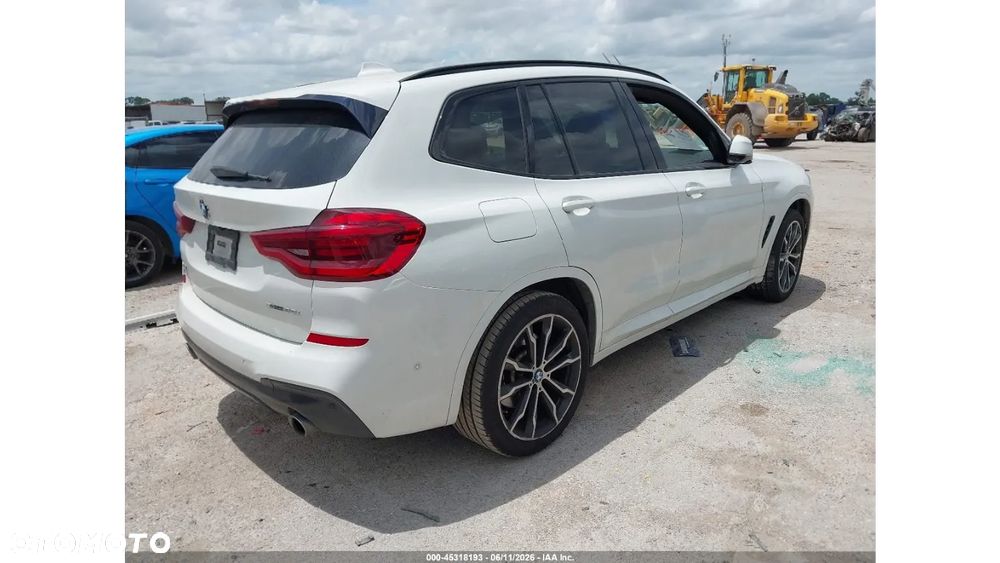 BMW X3 xDrive30i M Sport - 4