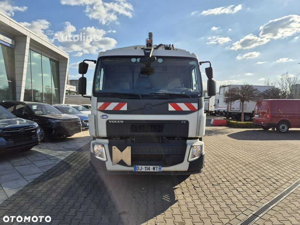Volvo FE 280 / ŚMIECIARKA  / 2 OSIE / GEESINKNORBA / EURO 6 / NISKI PRZEBIEG / NISKIE MOTOGODZINY / BRAK RDZY / PO SERWISIE / ZABUDOWA SPRAWDZONA / BEZWYPADKOWY / 3 MIEJSCA SIEDZĄCE / 13M3 - 3