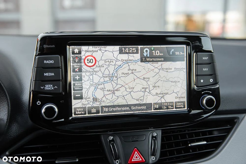 Hyundai i30 1.4 T-GDI DCT Premium - 24