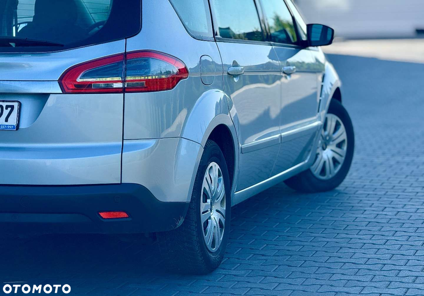 Ford S-Max - 9