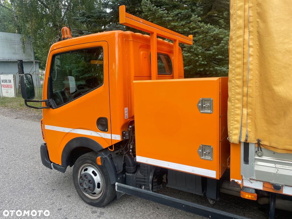 Renault MAXITY - 5