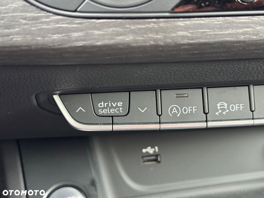 Audi A4 Avant 40 TDI quattro S tronic advanced - 22
