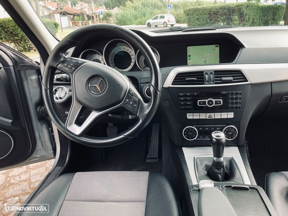 Mercedes-Benz C 220 - 6