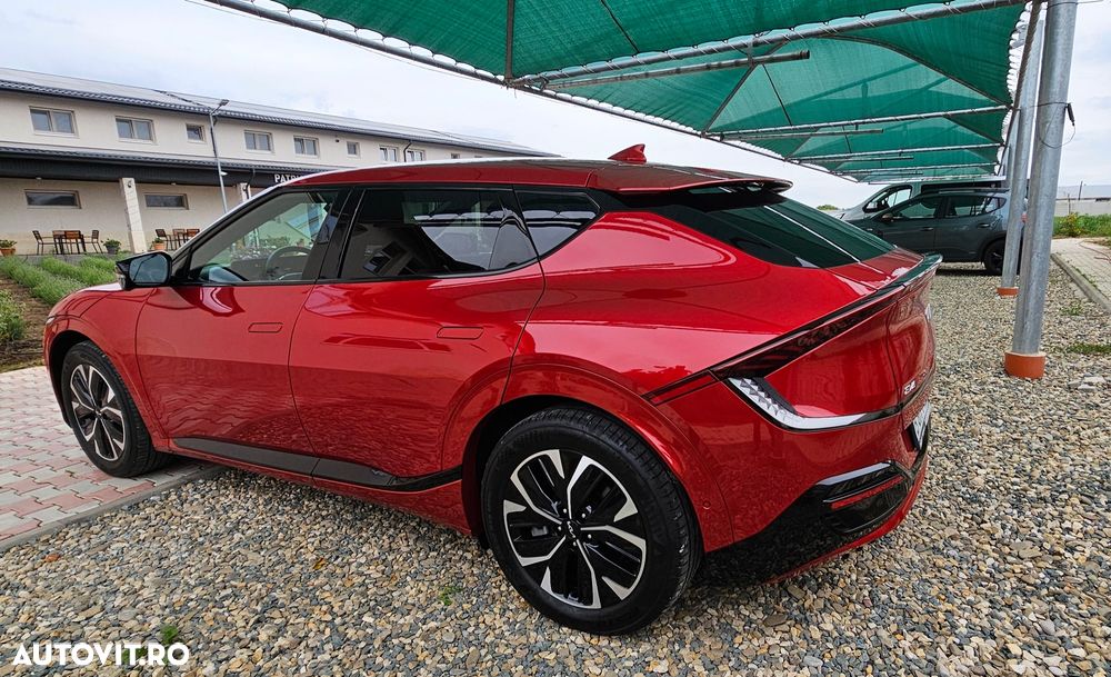 Kia EV6 77 kWh AWD GT Line - 10