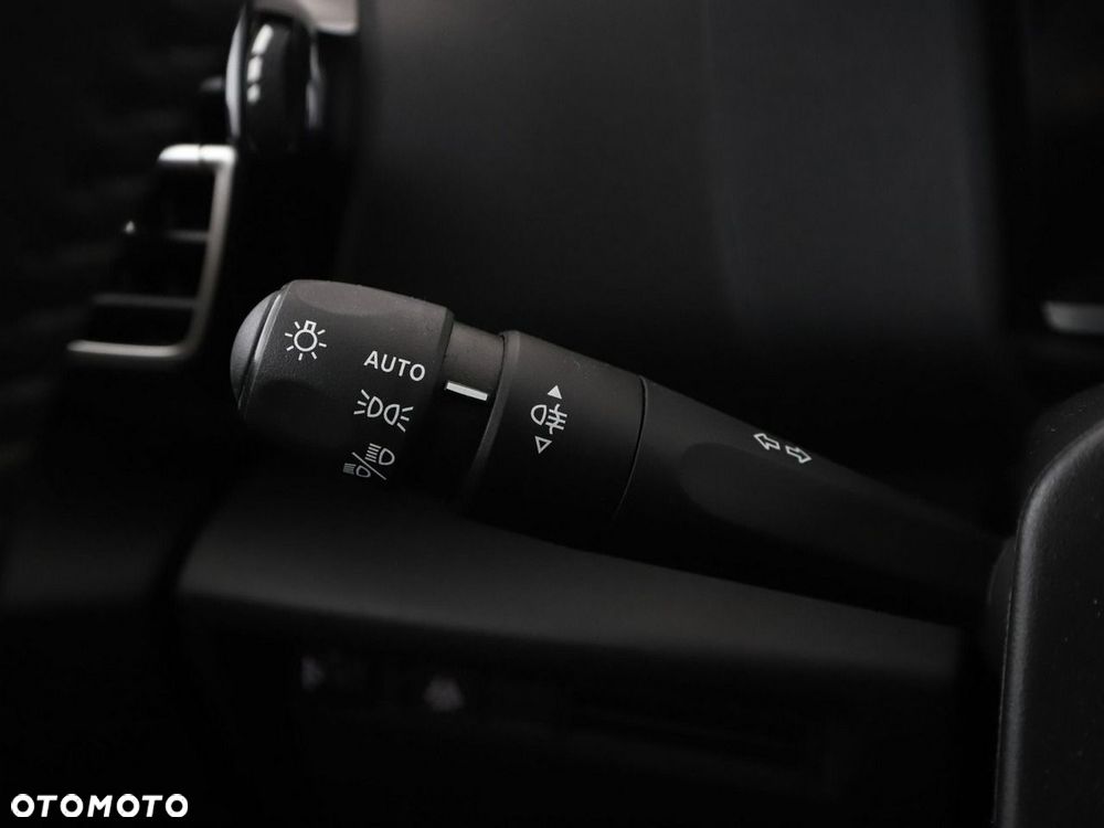 Citroën C4 Hybrid 100 ë-DSC6 YOU - 35