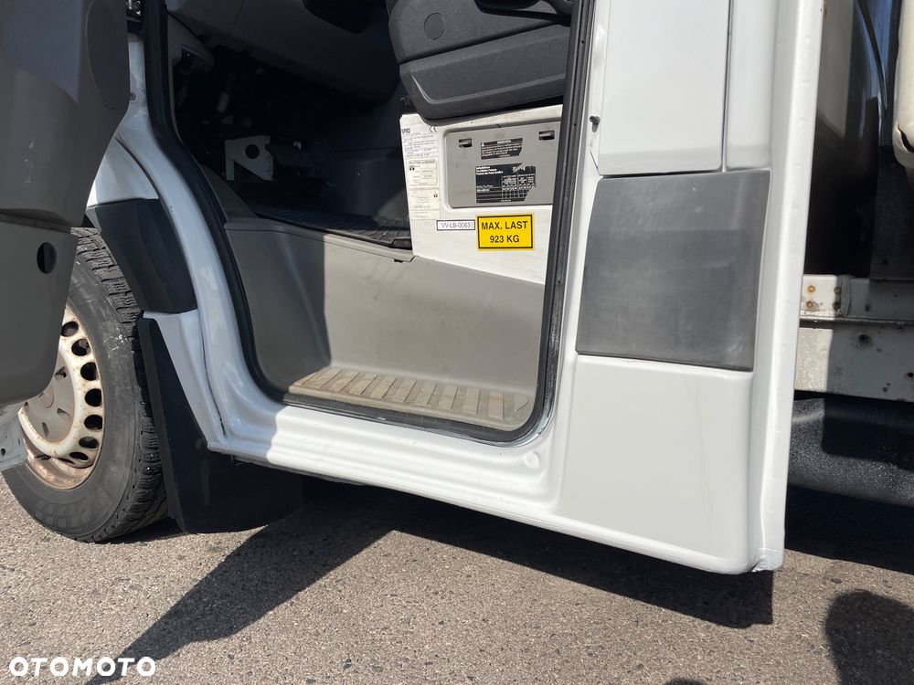 Mercedes-Benz Sprinter - 6