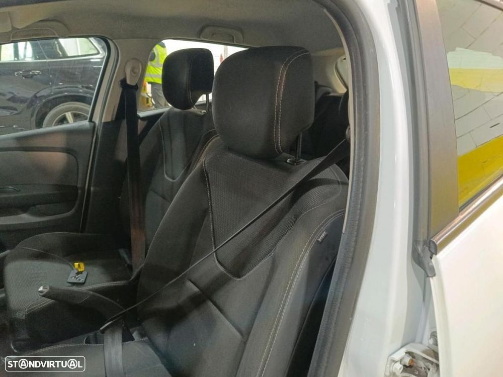 Renault Clio 1.5 dCi Zen - 4