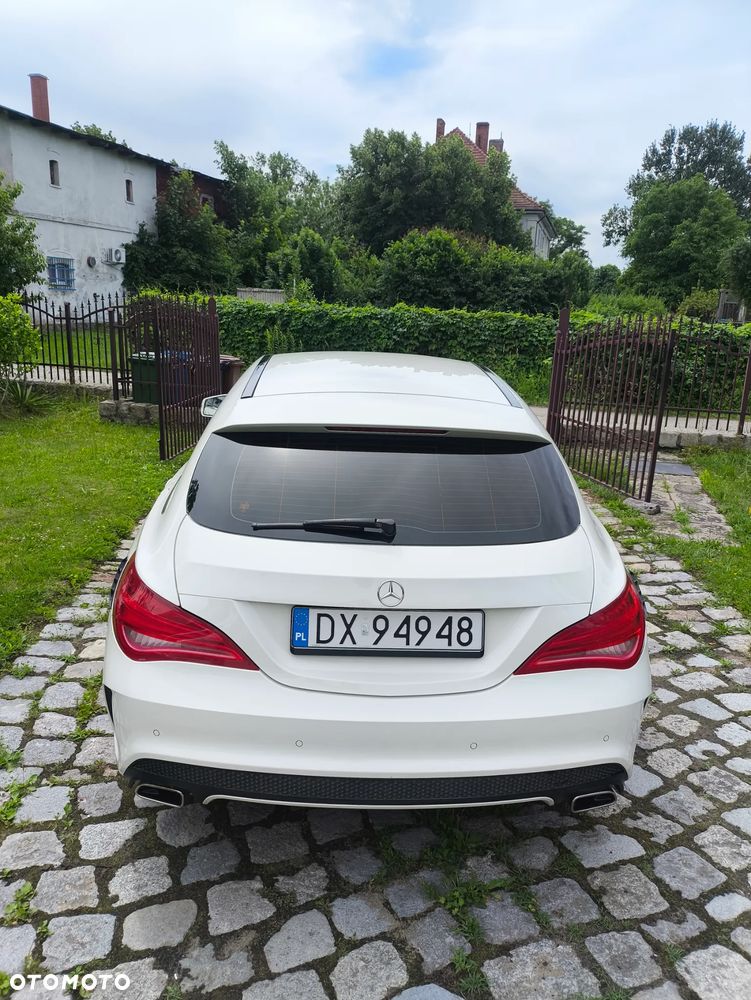 Mercedes-Benz CLA 200 7G-DCT AMG Line - 9