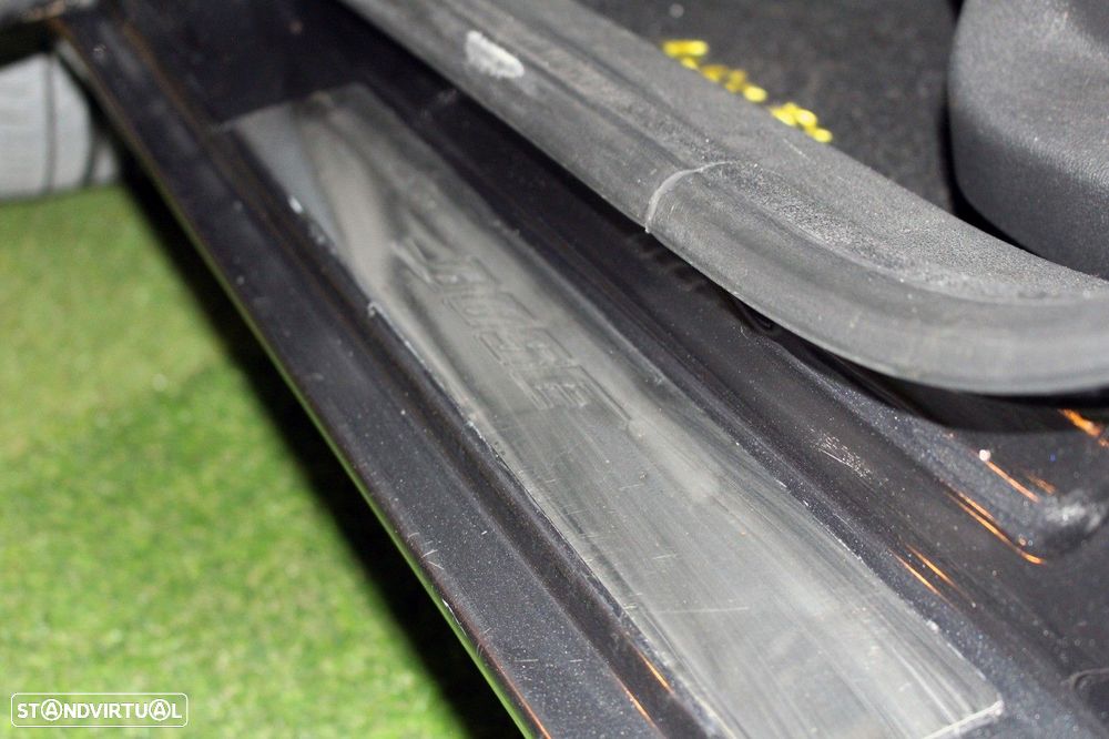 Renault Mégane 1.5 Blue dCi Bose Edition EDC - 18