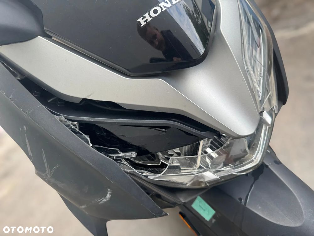 Honda NSS - 22