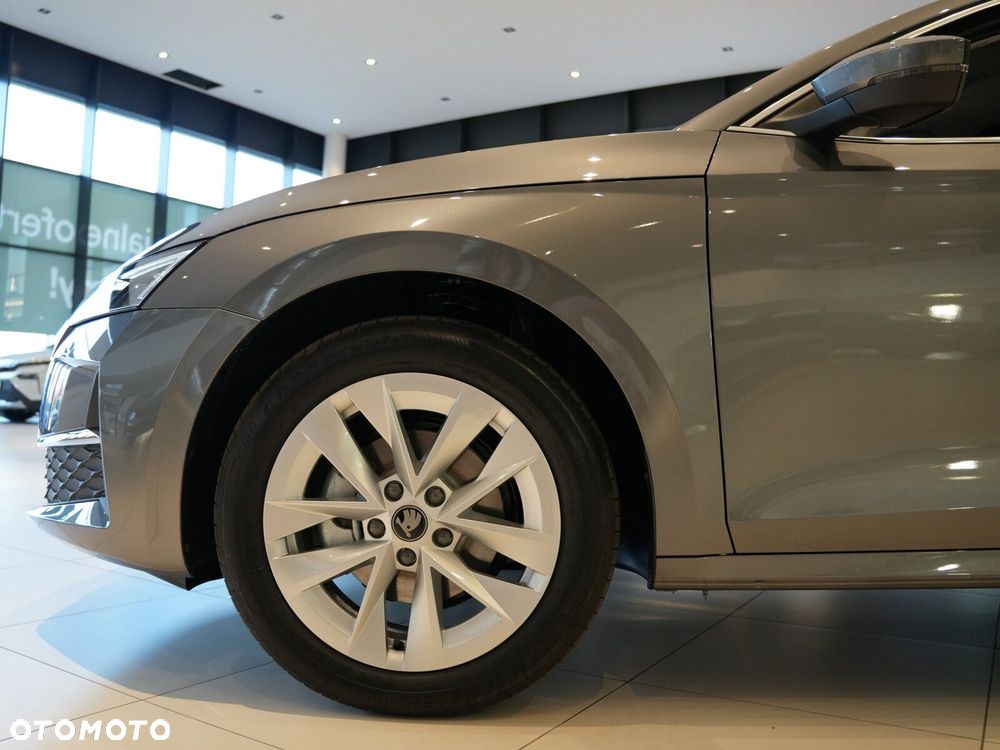 Skoda Octavia 1.5 TSI mHEV Drive Selection DSG - 10
