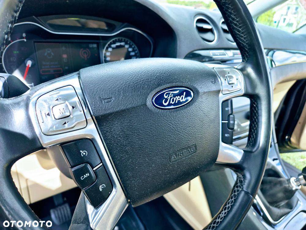 Ford Galaxy 2.0 TDCi Platinium X (Titanium) - 30