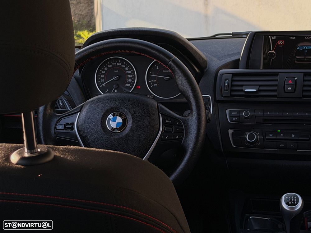 BMW 116 i Sport Line - 32