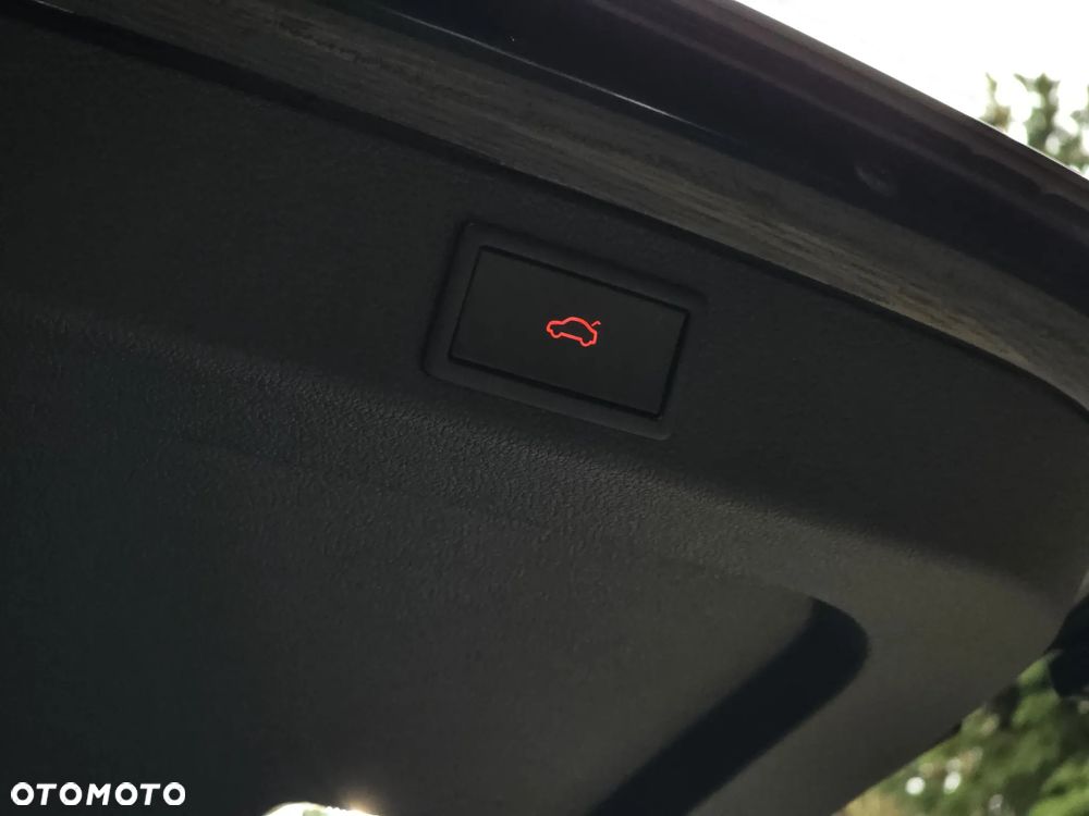 Skoda Superb 2.0 TSI 4x4 L&K DSG - 9