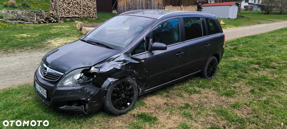 Opel Zafira 1.8 - 2