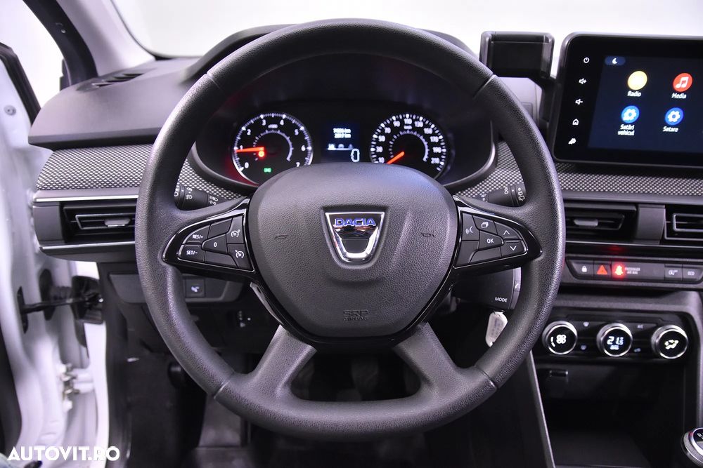 Dacia Sandero - 16