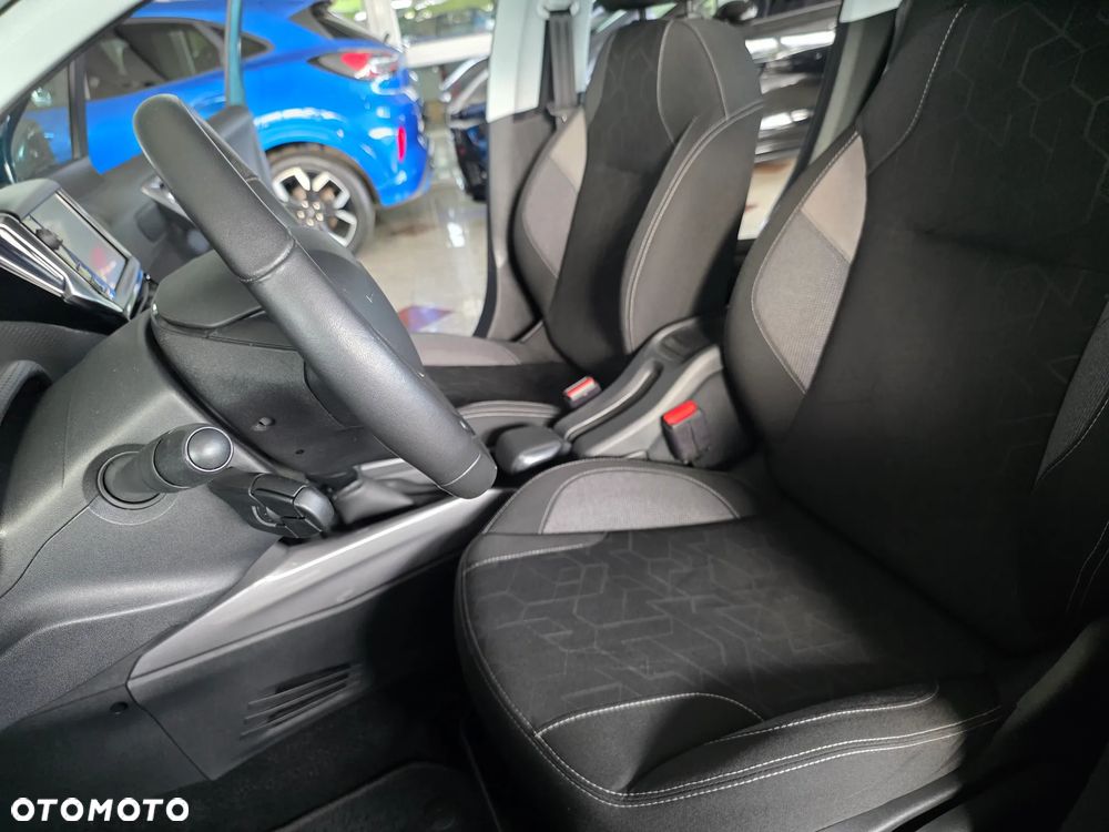 Peugeot 2008 - 13