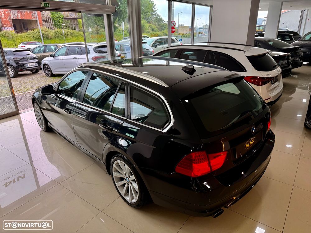 BMW 318 d LifeStyle Auto - 14