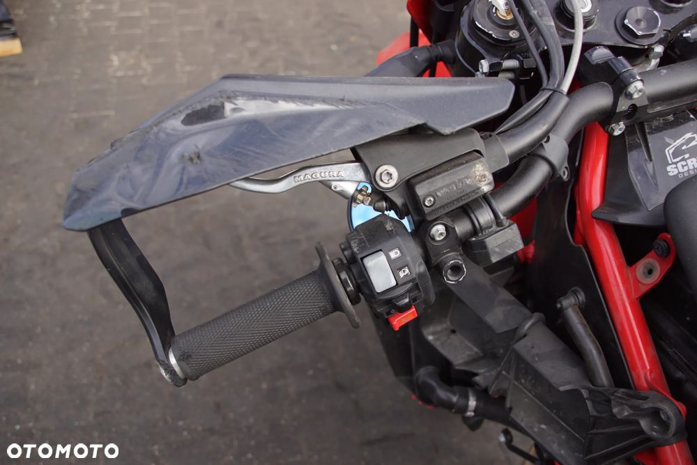 Motocykl na części - GasGas 700 SM 693 cm3 74 KM LC4 2022R Silnik Skrzynia Laga Owiewka Osłona Łańcuch Gmol Siedzenie Manetka Licznik Sterownik Moduł Czujnik - 13