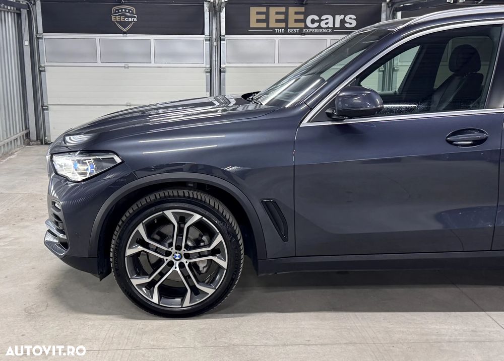 BMW X5 xDrive25d xLine - 38