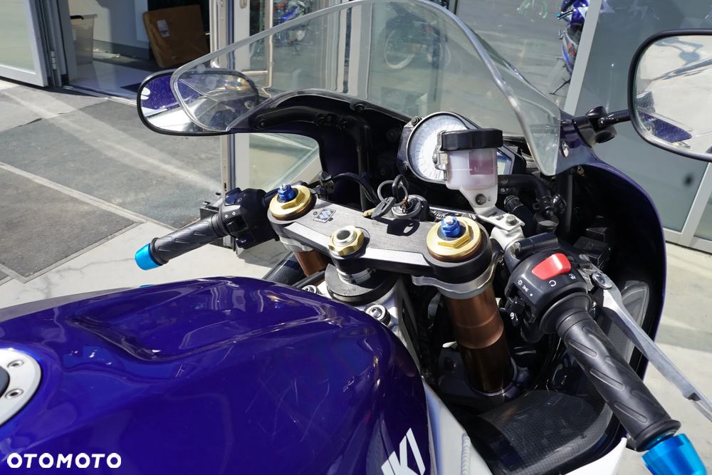 Suzuki GSX-R - 7