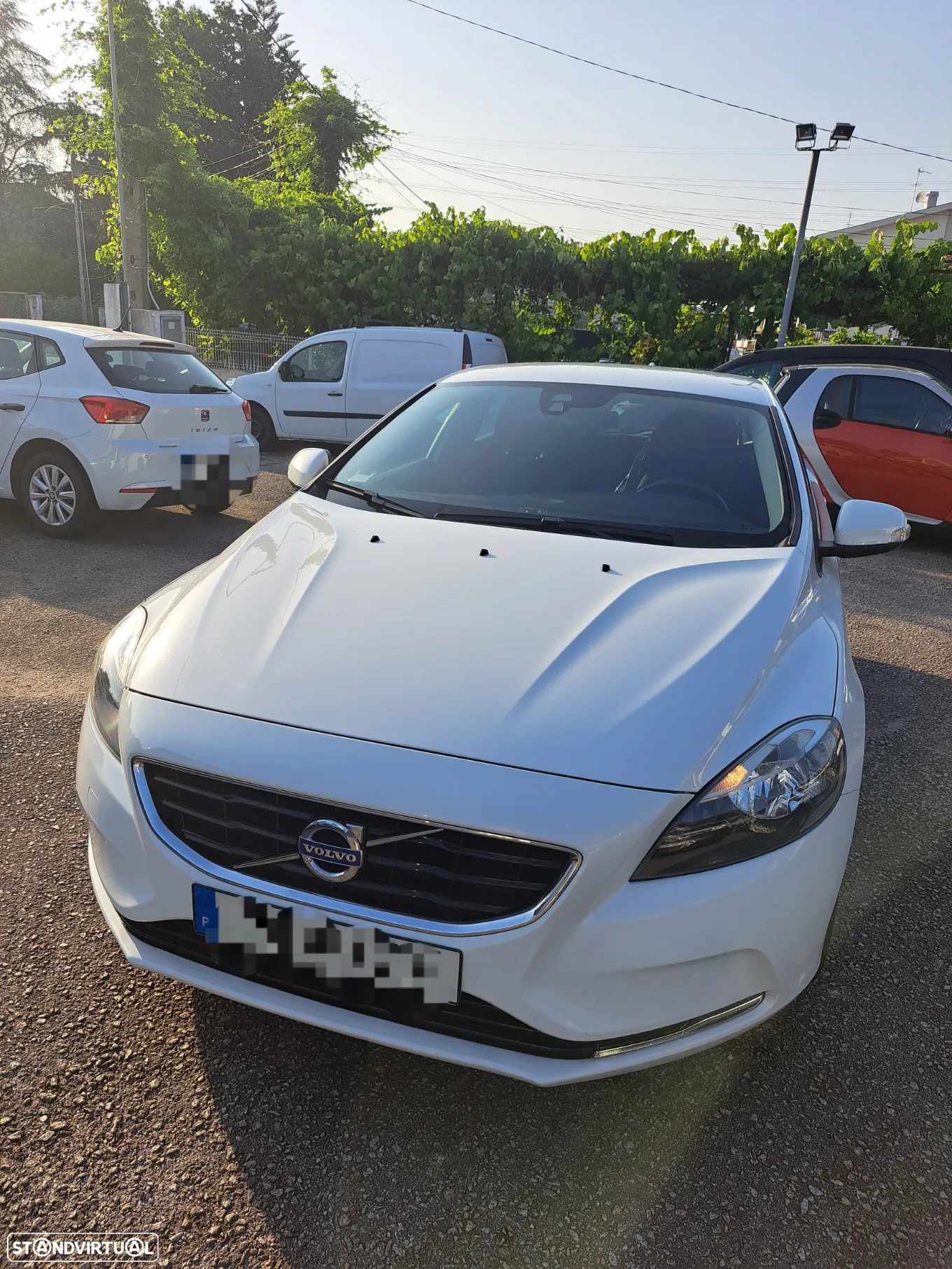 Volvo V40 1.6 D2 Momentum - 10