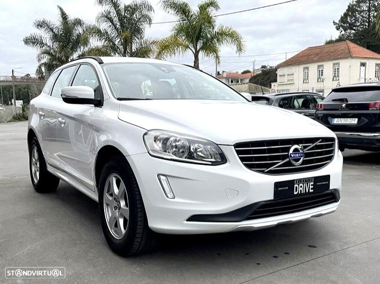 Volvo XC 60 D4 Momentum - 3