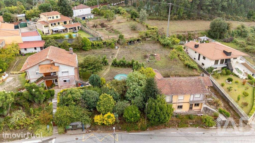 Terreno em Foz do Sousa e Covelo de 976,00 m2 - Grande imagem: 4/4