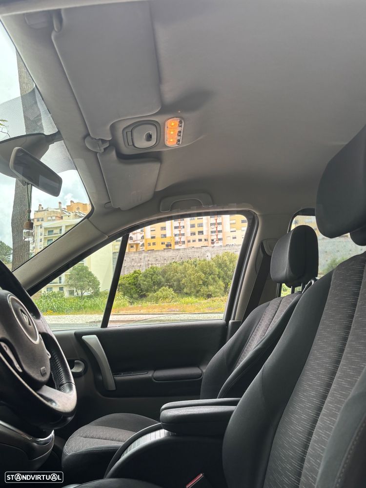 Renault Scénic 1.5 dCi Confort - 20