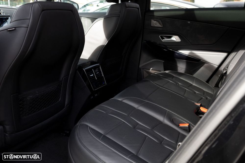 DS DS7 Crossback E-Tense Performance Line EAT8 - 26