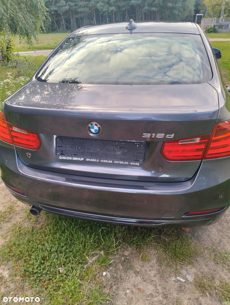 BMW Seria 3 318d xDrive Sport Line - 8