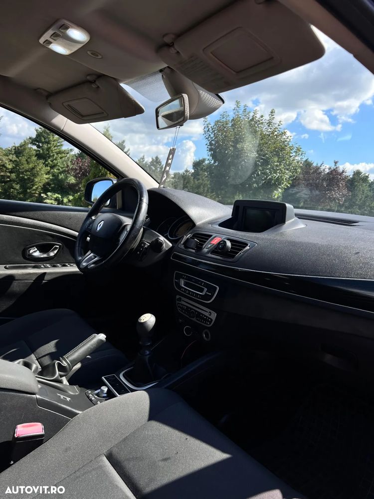 Renault Megane 1.5 dCi Dynamique - 8