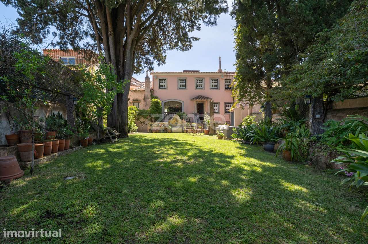 Palacete de charme no Lumiar, com jardim e piscina privada aquecida