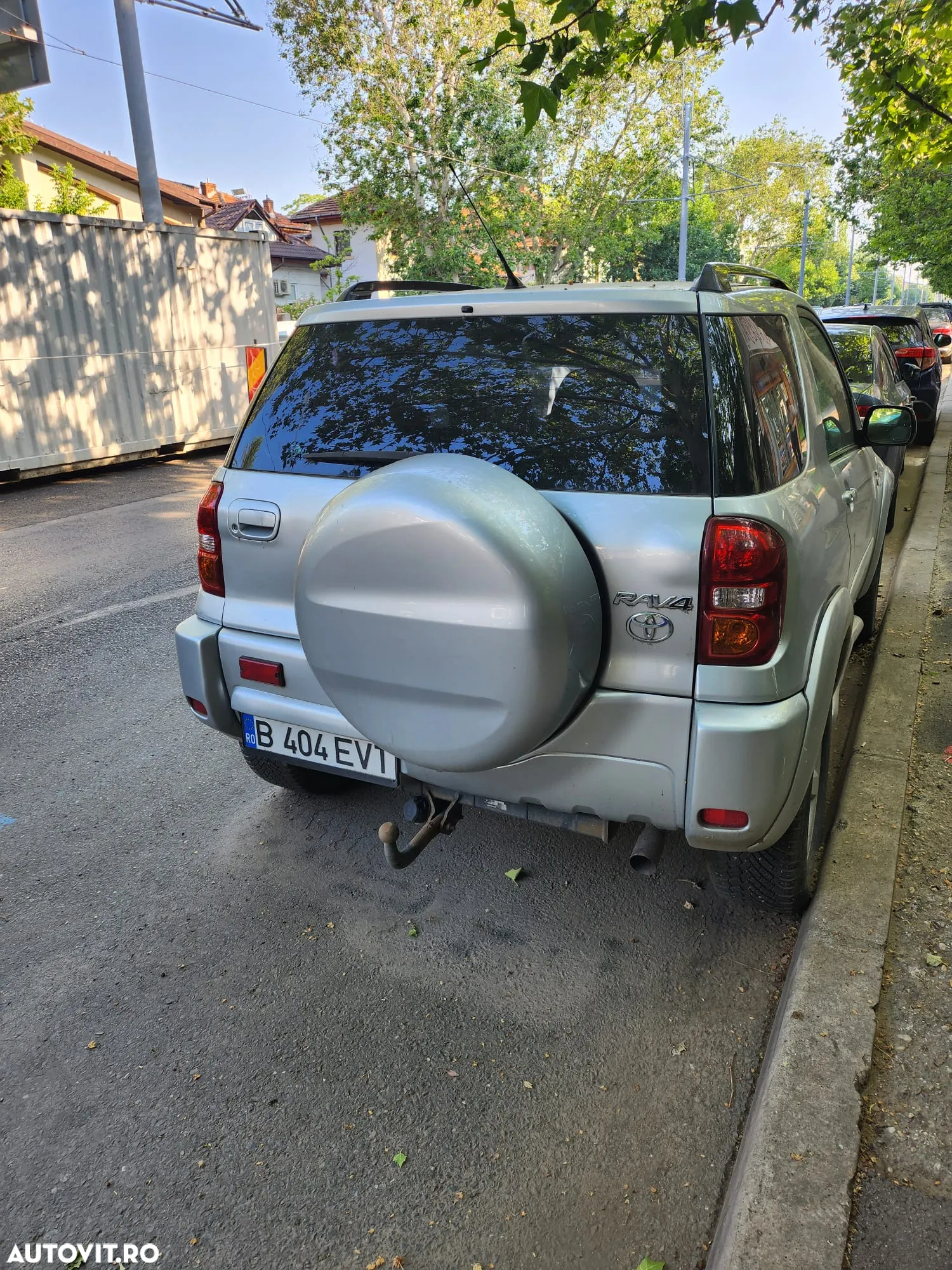 Toyota RAV4 - 4