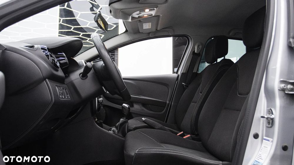 Renault Clio - 14