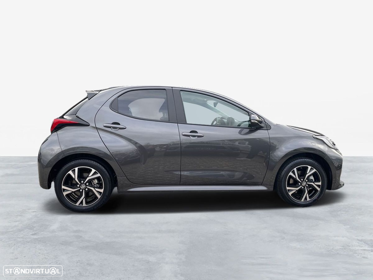 Toyota Yaris - 17