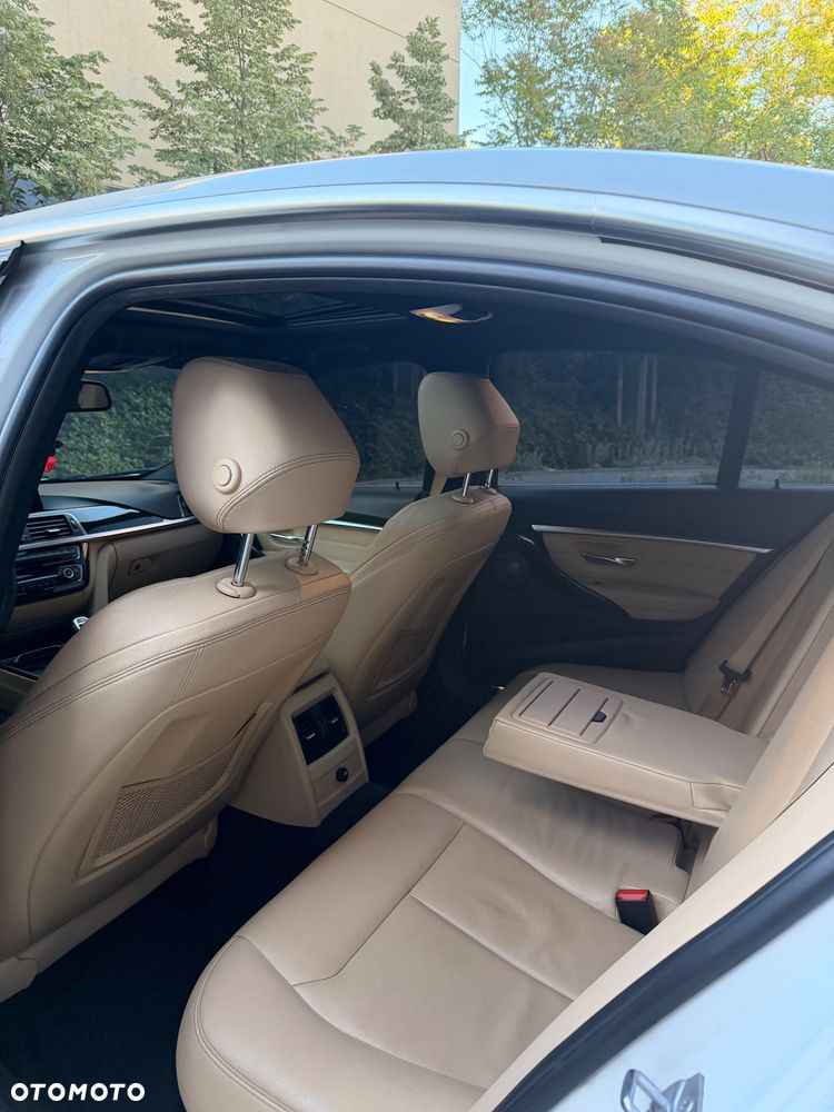BMW Seria 3 340i M Sport - 18