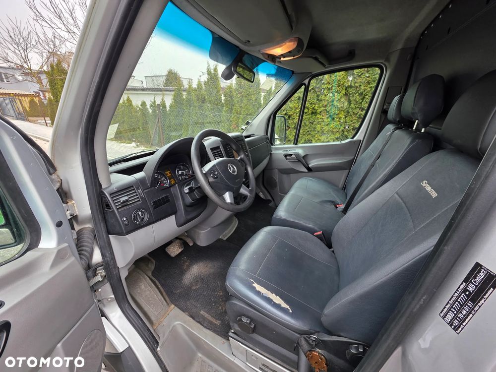 Mercedes-Benz Sprinter - 8