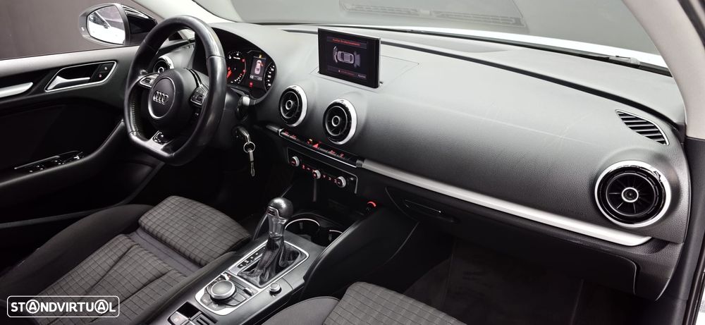 Audi A3 Limousine 2.0 TDI S-line S tronic - 31
