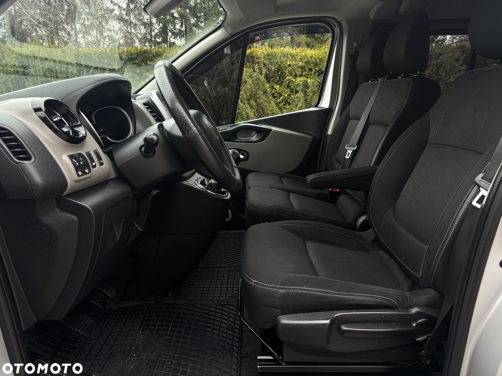 Renault TRAFIC LONG - 17