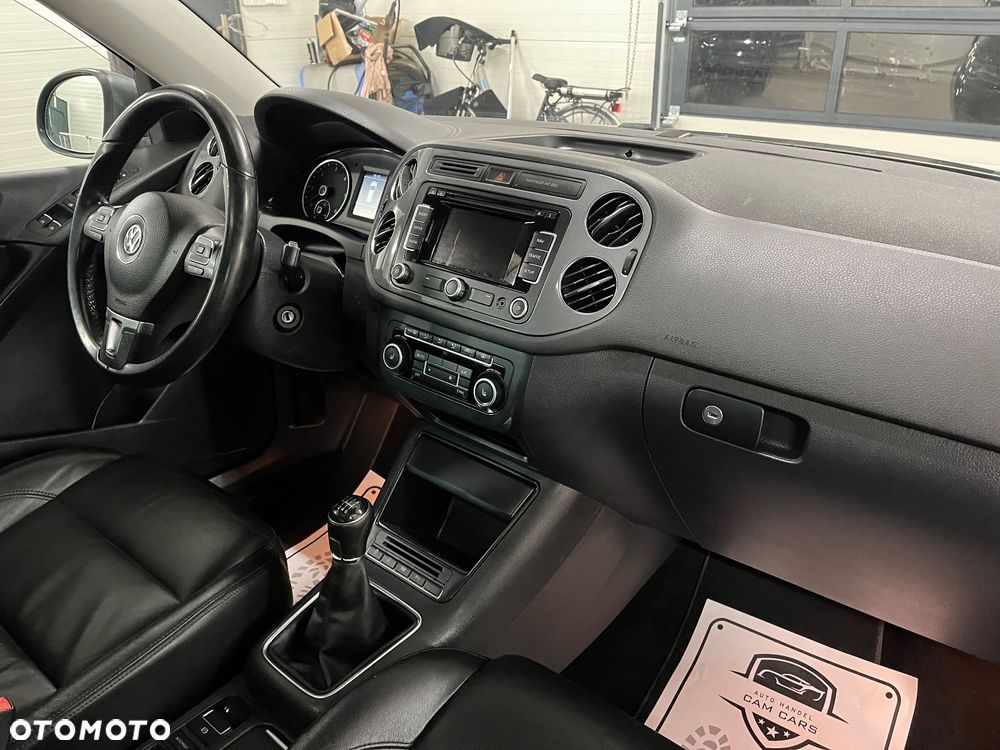 Volkswagen Tiguan 2.0 TDI SCR BlueMotion Technology Exclusive - 22