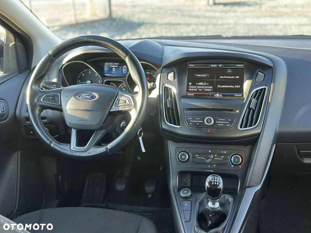 Ford Focus - 4