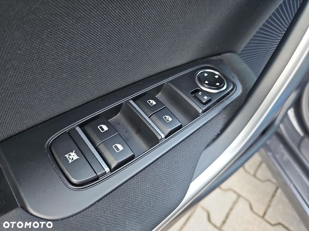 Kia Ceed 1.5 T-GDI M - 19