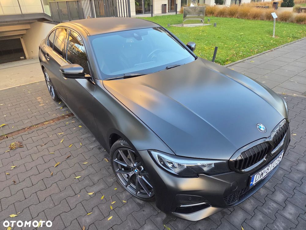 BMW Seria 3 320i xDrive M Sport sport - 14