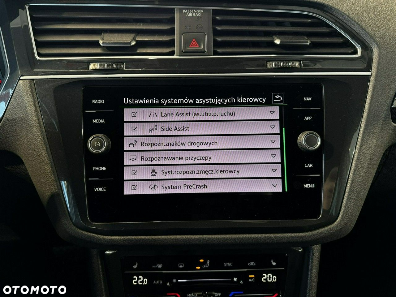 Volkswagen Tiguan - 28