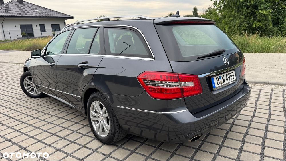 Mercedes-Benz Klasa E 200 CGI BlueEffICIENCY Avantgarde - 8