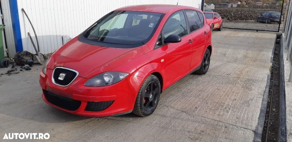 Dezmembrari Seat Altea 1.9 TDI BKC 105hp Piese Seat Altea 1.9 tdi 105cp - 2